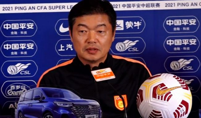 每体表示，目前巴萨和莱万本人都没有结束合作的想法，他已经适应球队并且在巴塞罗那过得很开心。